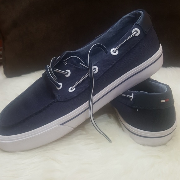 TOMMY HILFIGER HILFINGER!!! - Picture 5 of 6